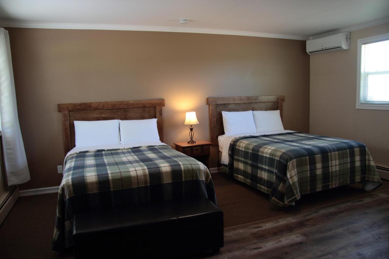 Carleton Inn & Cottages Bridgetown Екстериор снимка