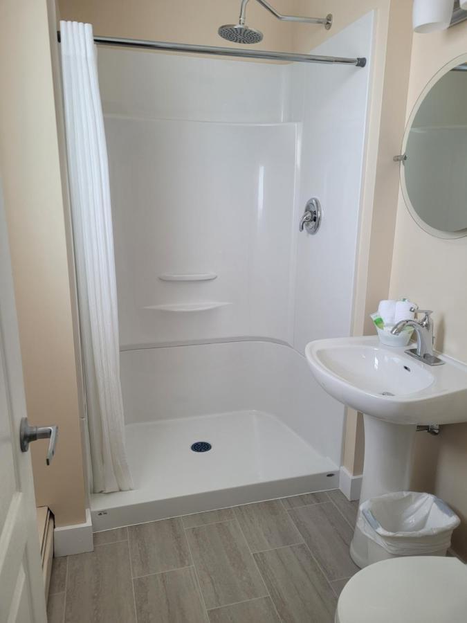 Carleton Inn & Cottages Bridgetown Екстериор снимка