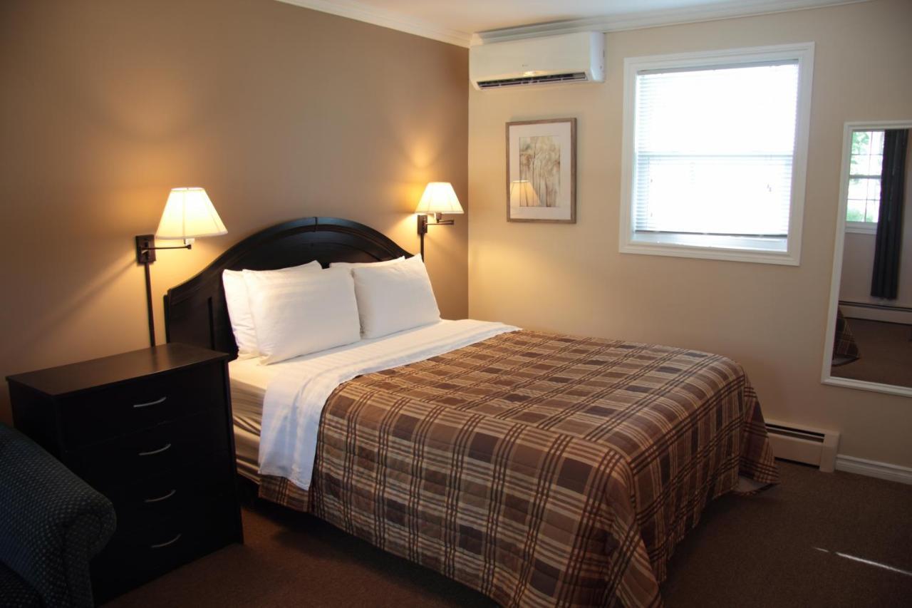Carleton Inn & Cottages Bridgetown Екстериор снимка