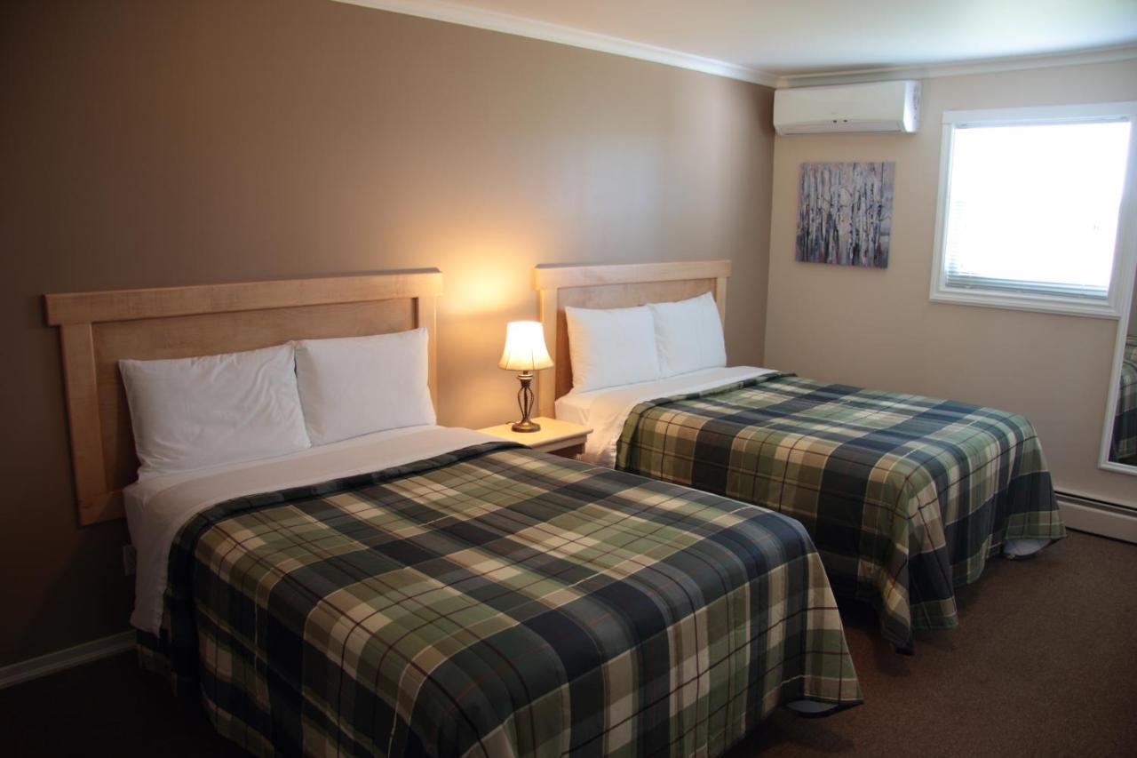 Carleton Inn & Cottages Bridgetown Екстериор снимка